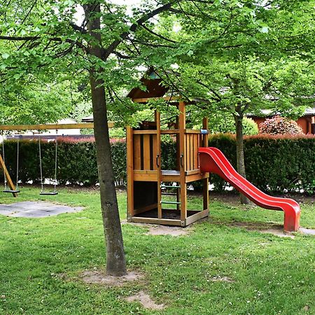 Apartmany & Kemp Sazavsky Ostrov Сазава Екстер'єр фото